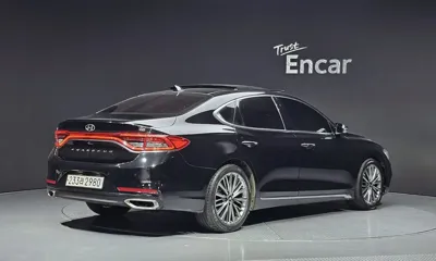 Hyundai Grandeur 2018, 187268 км, за 8467.9 USD