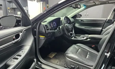 Hyundai Grandeur 2018, 187268 км, за 8467.9 USD - фото 10