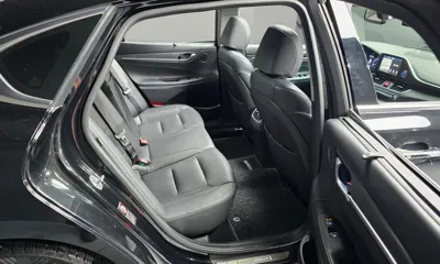 Hyundai Grandeur 2018, 187268 км, за 8467.9 USD - фото 12