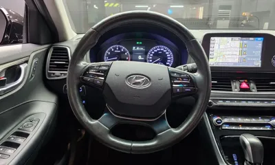 Hyundai Grandeur 2018, 187268 км, за 8467.9 USD - фото 13