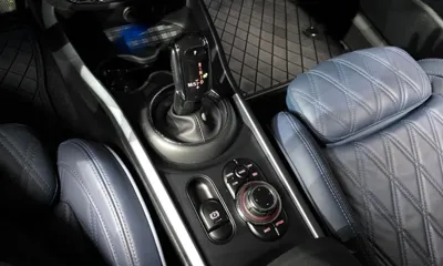 MINI Clubman 2023, 24073 км, за 18278.13 USD - фото 9