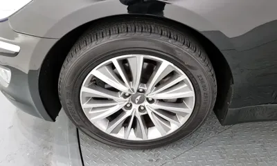 Hyundai Genesis 2013, 186434 км, за 3737.52 USD