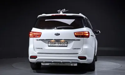 Kia Canival 2019, 120332 км, за 12086.17 USD