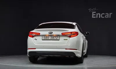 Kia K5 2013, 188208 км, за 2912.06 USD