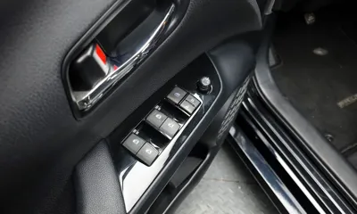 Toyota Prius 2017, 131576 км, за 6874.67 USD - фото 17