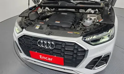 Audi Q5 2023, 53999 км, за 28990.24 USD - фото 6