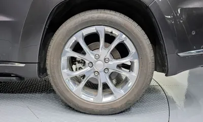 Jeep Cherokee 2021, 89479 км, за 16872.97 USD - фото 21