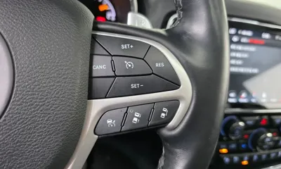 Jeep Cherokee 2021, 89479 км, за 16872.97 USD - фото 28
