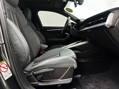 Audi A3 2022, 18000 км, за 22543.41 USD - фото 22