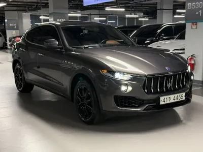 Maserati Levante 2017, 89821 км, за 15361.07 USD
