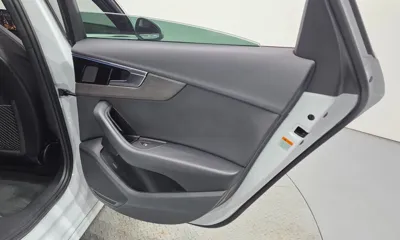 Audi A4 2023, 21292 км, за 20521.18 USD - фото 25