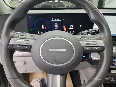 Hyundai Kona 2023, 91181 км, за 16771.7 USD - фото 9