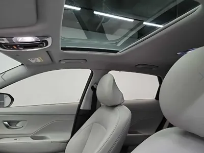 Hyundai Kona 2023, 91181 км, за 16771.7 USD - фото 14
