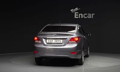 Hyundai Accent 2014, 62541 км, за 3510.37 USD