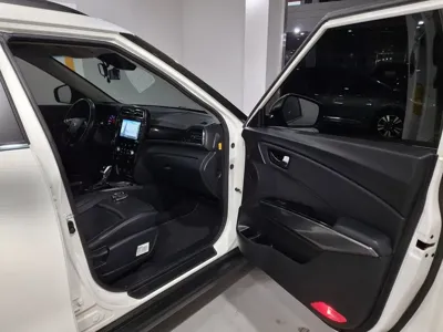KG_Mobility_Ssangyong TIBOLI 2022, 31500 км, за 9576.55 USD - фото 11