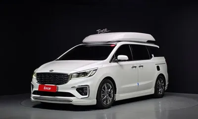 Kia Canival · 2019 год
