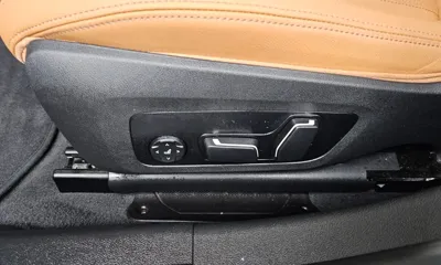 BMW 3-Series 2024, 11119 км, за 32938.62 USD - фото 31