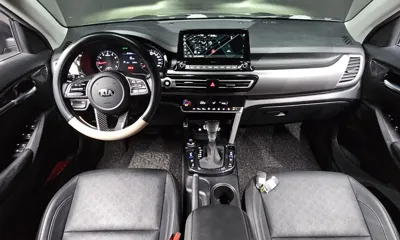 Kia Seltos 2022, 56027 км, за 12230.04 USD - фото 7