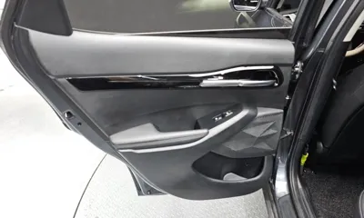 Kia Seltos 2022, 56027 км, за 12230.04 USD - фото 26