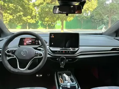 Volkswagen ID.4 Crozz 2024, 48000 км, за 12948.54 USD