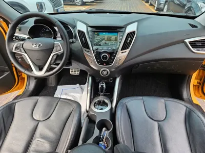Hyundai Veloster 2012, 96635 км, за 2264.93 USD - фото 10