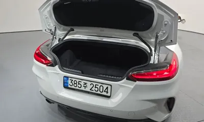 BMW Z4 2022, 76679 км, за 27898.12 USD - фото 20