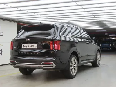 Kia Sorento 2021, 103034 км, за 18136.9 USD