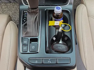 Hyundai Grandeur 2018, 105878 км, за 11171.35 USD - фото 13