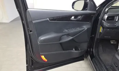 Kia Sorento 2017, 136975 км, за 8808.42 USD - фото 24
