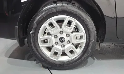 Hyundai Staria 2025, 88745 км, за 18201.9 USD