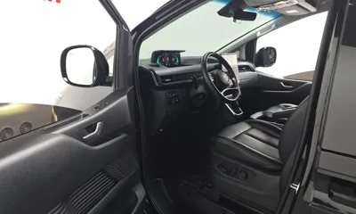 Hyundai Staria 2025, 88745 км, за 18201.9 USD - фото 10