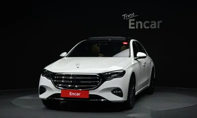 Mercedes-Benz E-Class 2024, 5360 км, за 61638.44 USD