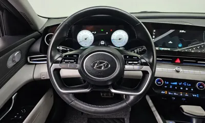 Hyundai Avante 2021, 53957 км, за 10994.64 USD - фото 14