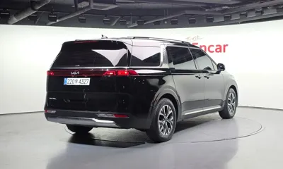 Kia Canival 2023, 63840 км, за 15270.1 USD