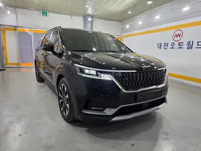 Kia Canival 2023, 41266 км, за 17524.44 USD - фото 7