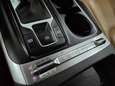 Kia Canival 2023, 41266 км, за 17524.44 USD - фото 13