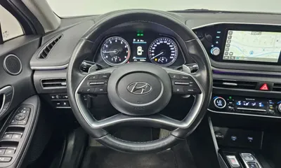 Hyundai Sonata 2022, 75000 км, за 12052.12 USD - фото 12
