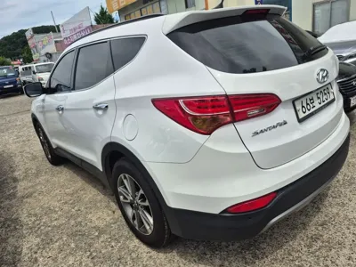 Hyundai Santafe 2013, 140000 км, за 5144.23 USD