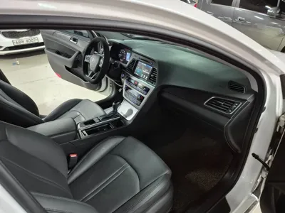 Hyundai Sonata 2016, 24448 км, за 7053.65 USD - фото 7