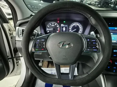 Hyundai Sonata 2016, 24448 км, за 7053.65 USD - фото 10