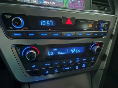 Hyundai Sonata 2016, 24448 км, за 7053.65 USD - фото 15