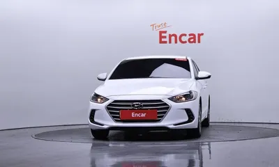 Hyundai Avante 2018, 106792 км, за 7548.9 USD