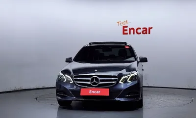 Mercedes-Benz E-Class 2014, 70159 км, за 8013.66 USD