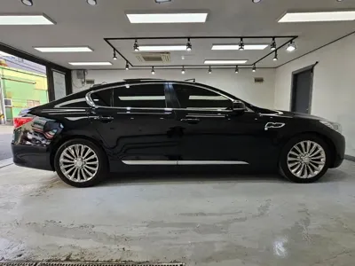 Kia K9 2015, 131758 км, за 9897.59 USD