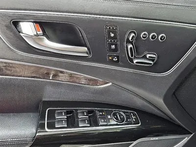 Kia K9 2015, 131758 км, за 9897.59 USD - фото 20