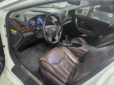Hyundai Grandeur 2011, 97479 км, за 3581.43 USD - фото 10