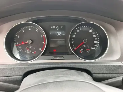 Volkswagen Golf 2018, 81700 км, за 6162.51 USD