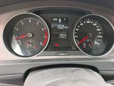 Volkswagen Golf 2018, 81700 км, за 6162.51 USD