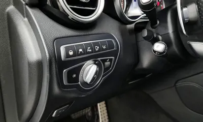 Mercedes-Benz GLC-Class 2019, 87032 км, за 32099.25 USD - фото 16
