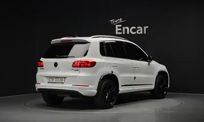 Volkswagen Tiguan 2015, 79515 км, за 9518.18 USD